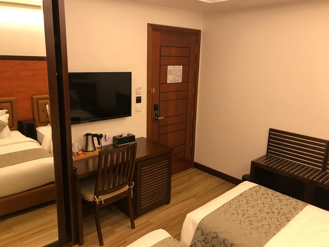Osmium Hotell Hulhumalé Eksteriør bilde